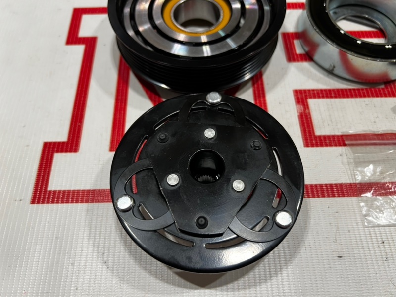 Муфта компрессора кондиционера Logan Sandero Duster Fluence