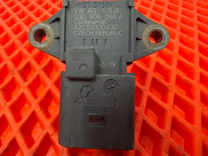 Датчик абсолютного давления Skoda Fabia 1.2 CHF Датчик абсолютного давления Skoda Fabia 1.2 CHF