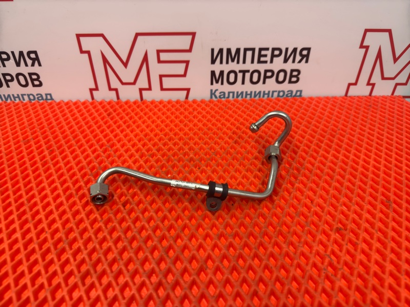 Топливная трубка Skoda SuperB 2010 1.8 TFSI CDA 06J127501L Б/У