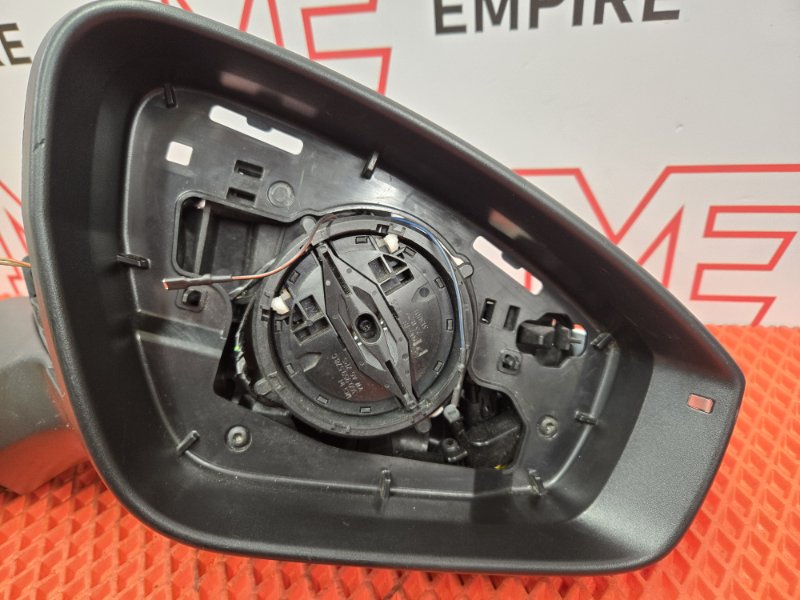 Корпус зеркала передний правый ID.4 2022 E21