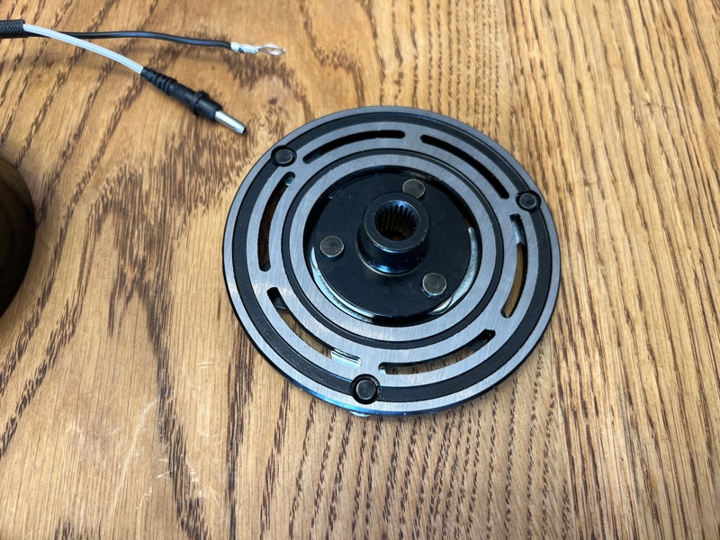 Муфта компрессора кондиционера Logan Kangoo Sandero Duster 1.4 1.5 1.6