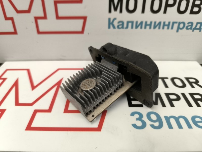 Резистор печки Town Car 1998