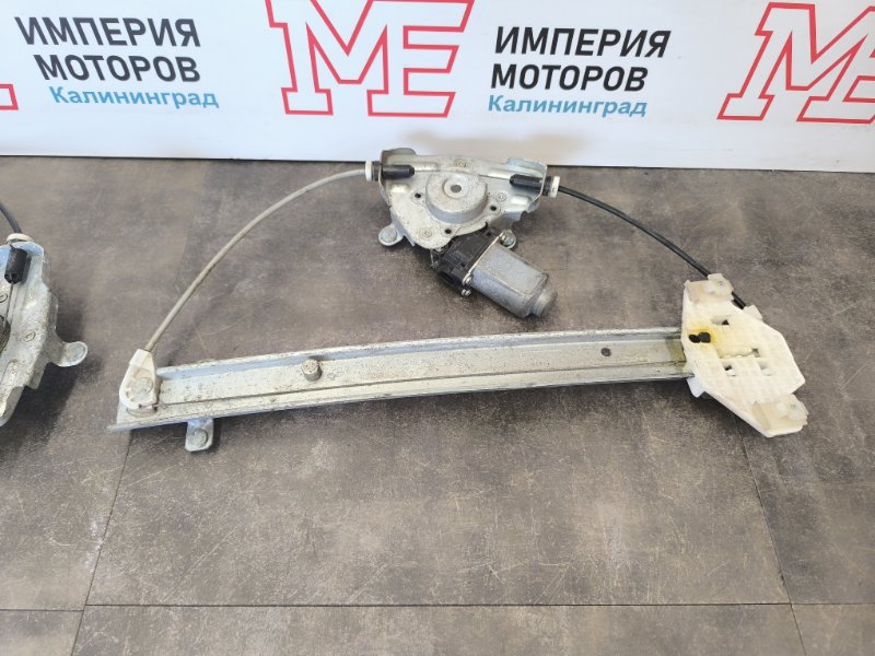 Стеклоподъемник задний Solaris 2012 Седан 1.6 G4FC Стеклоподъемник задний Solaris 2012 Седан 1.6 G4FC