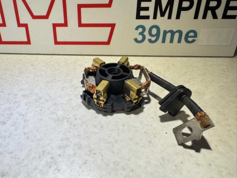 Щетки стартера BMW Fiat Ford Opel VW Lancia Щетки стартера BMW Fiat Ford Opel VW Lancia