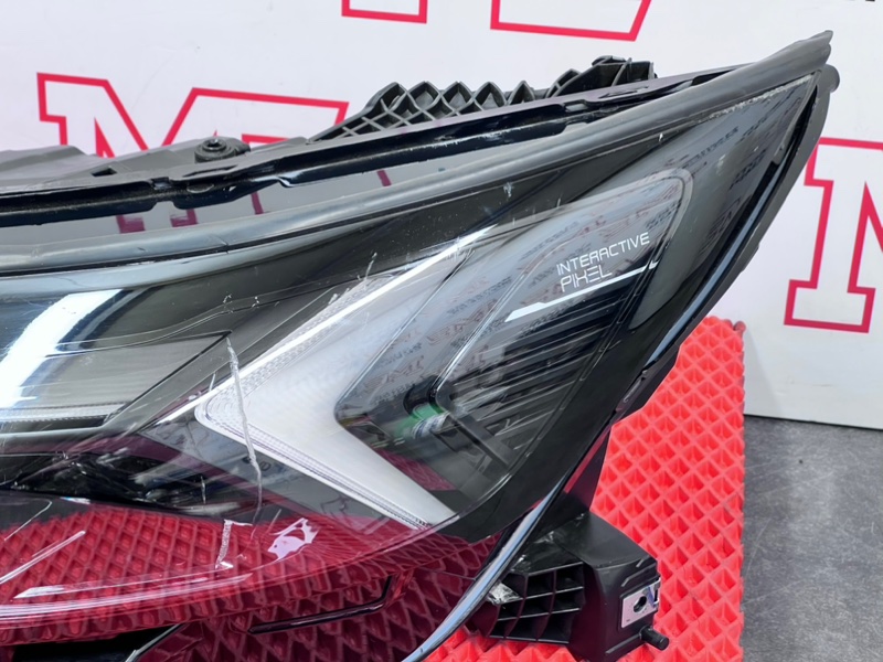 Фара передняя левая X75 2023