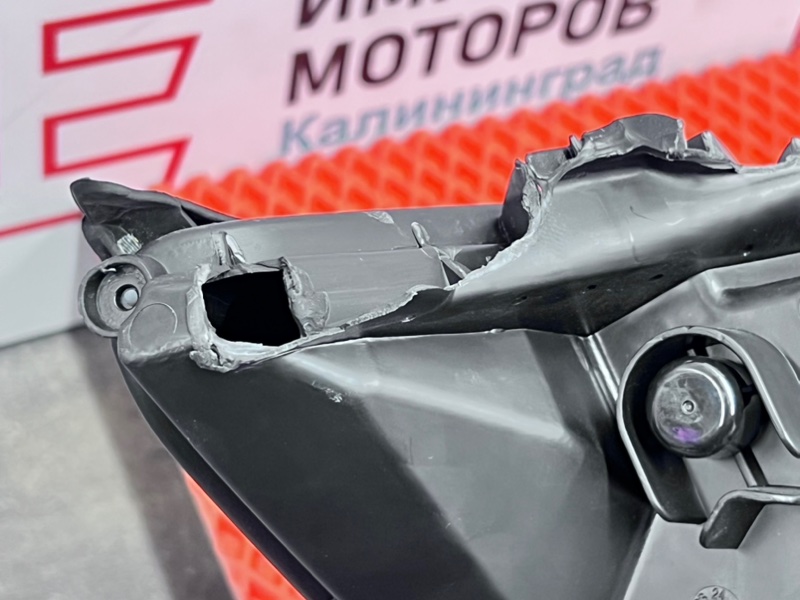 Фара передняя левая X75 2023