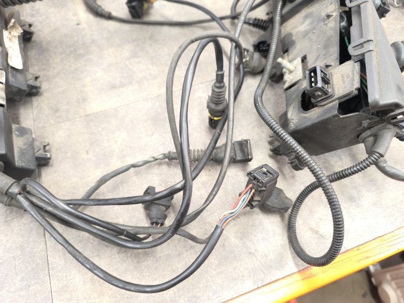 Проводка двигателя 7 1999 3.5 M62B35 358S2