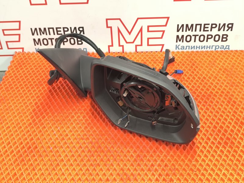 Зеркало правое Q8 2019