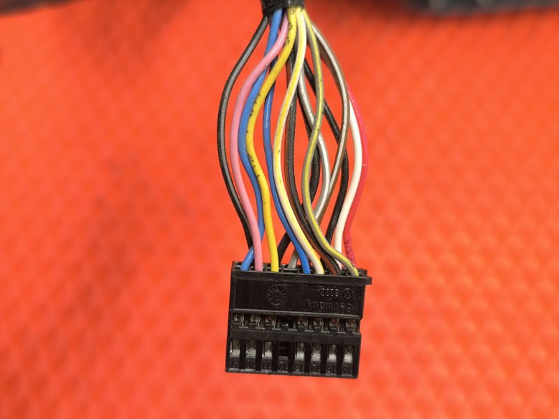 Зеркало правое Q8 2019