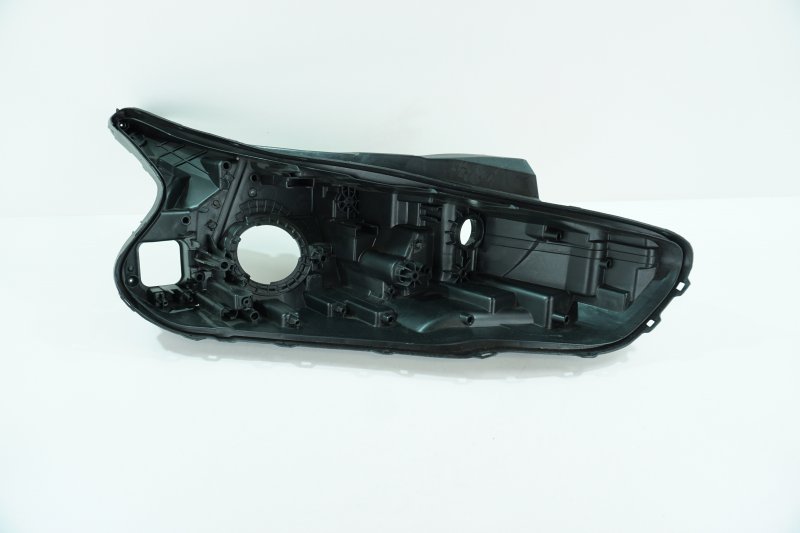 Корпус фары KIA K5 правая