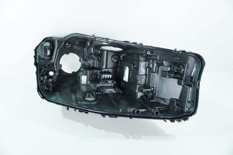 Корпус фары BMW 5er (G30) правая