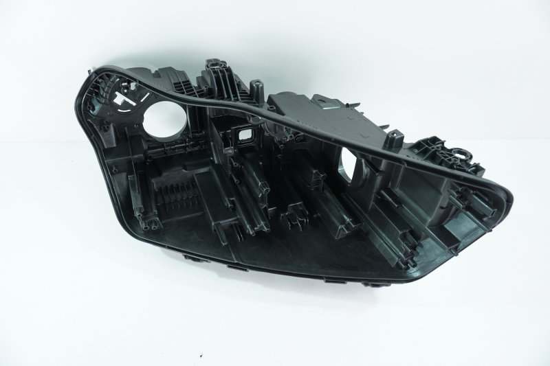Корпус фары BMW X5/X6 (G05 G06) правая