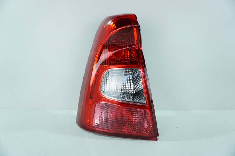 Фонарь Renault Logan (1) левая