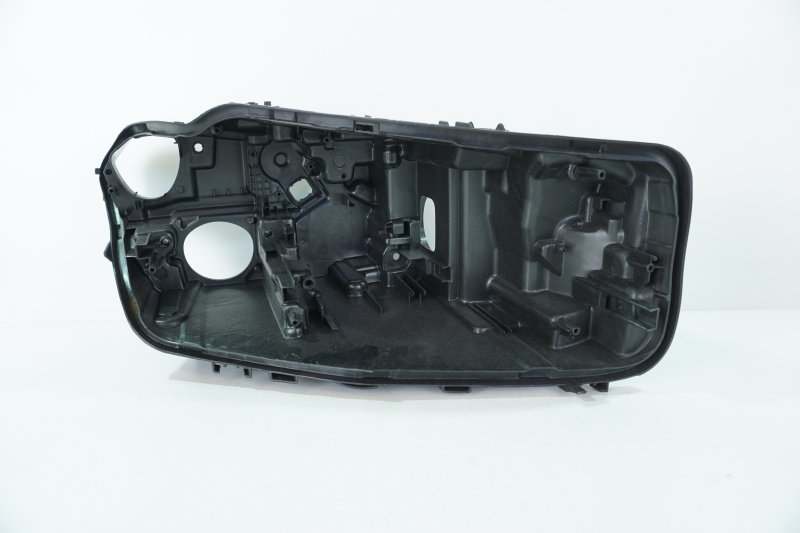 Корпус фары BMW 5er (G30) правая