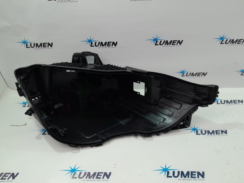 Корпус фары Volvo XC60 (II) правая