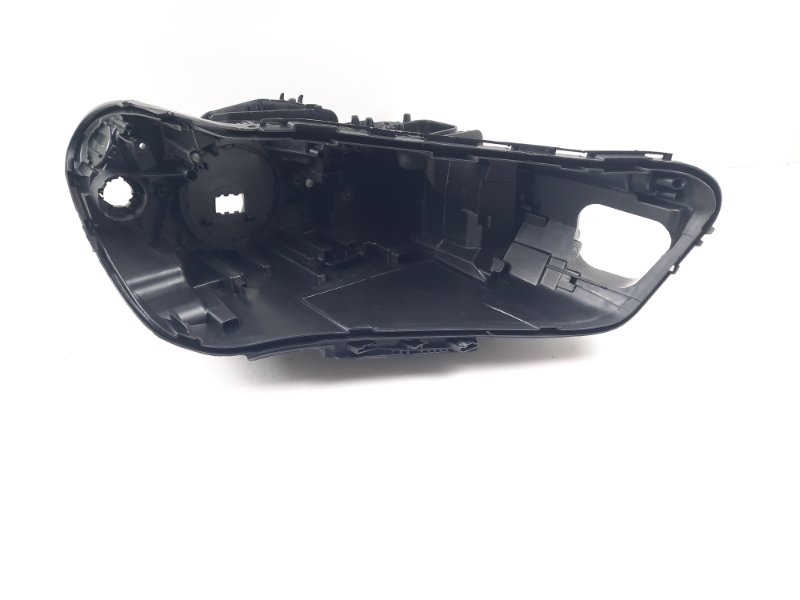 Корпус фары BMW X1 (F48) правая