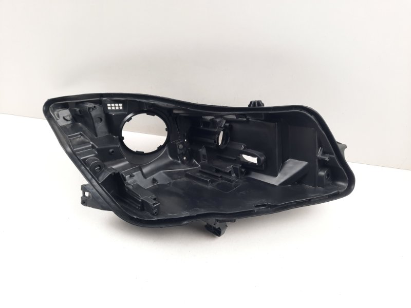 Корпус фары Opel Insignia (1) правая