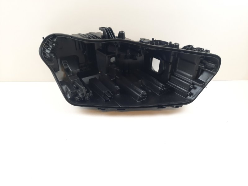 Корпус фары BMW X5/X6 (G05/G06) правая