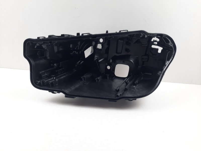 Корпус фары BMW X3/X4 (G01/G02) левая