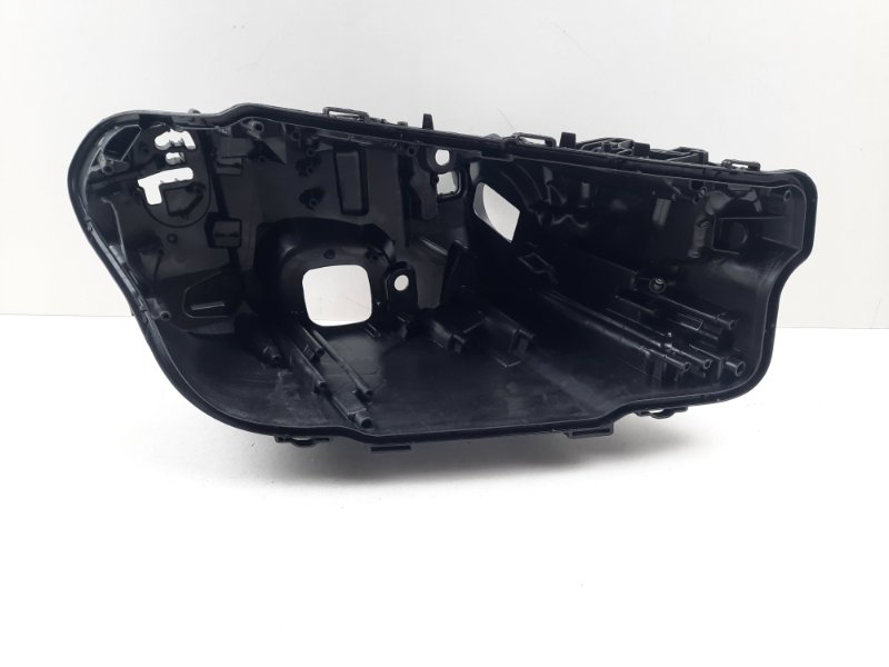 Корпус фары BMW X3/X4 (G01/G02) правая