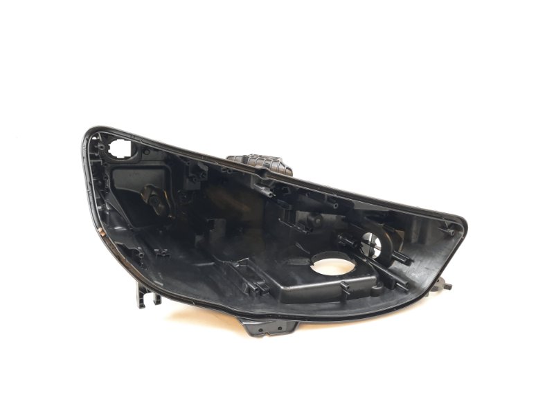 Корпус фары Audi A4 (B9) правая