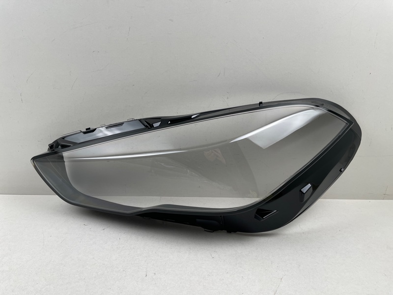 Стекло фары BMW 2er (F44) левая