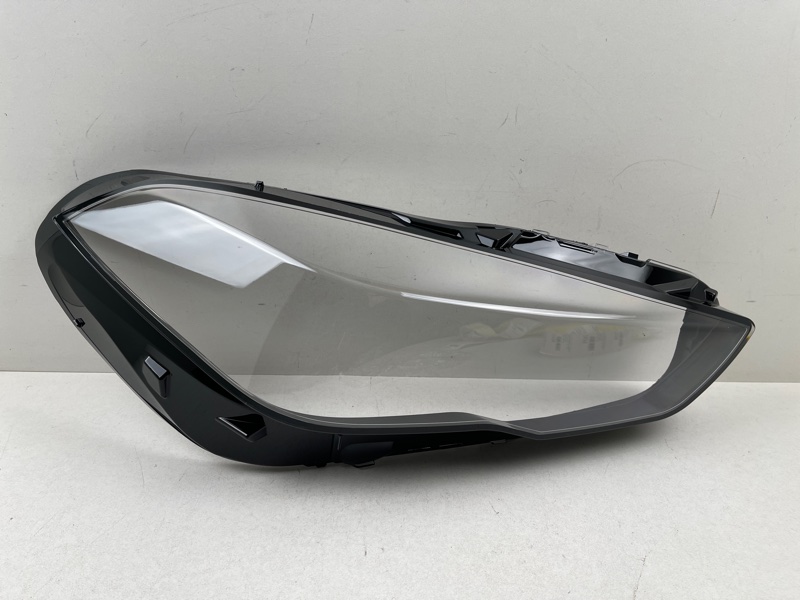 Стекло фары BMW 2er (F44) правая