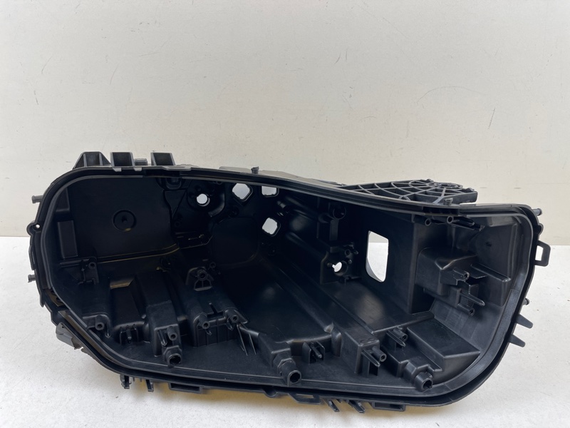 Корпус фары BMW X7 (G07) правая