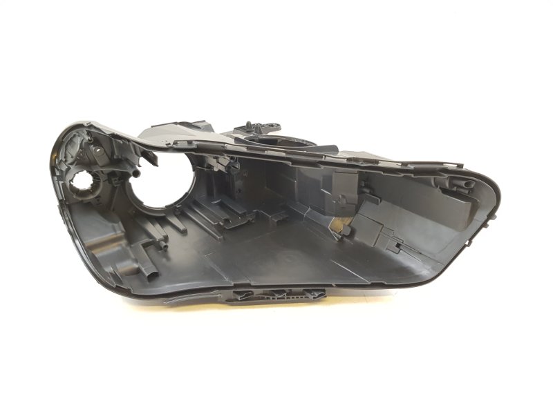 Корпус фары BMW X1 (F48) правая