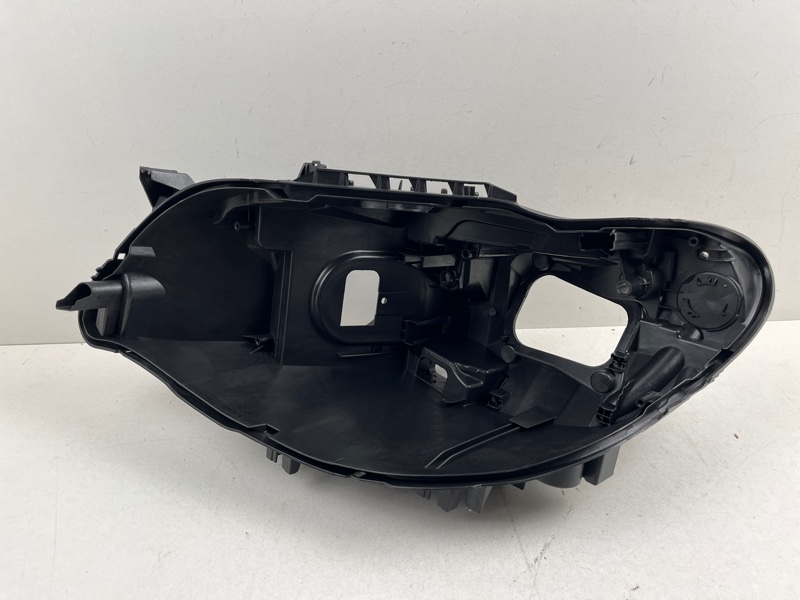 Корпус фары BMW 2er (F22) левая