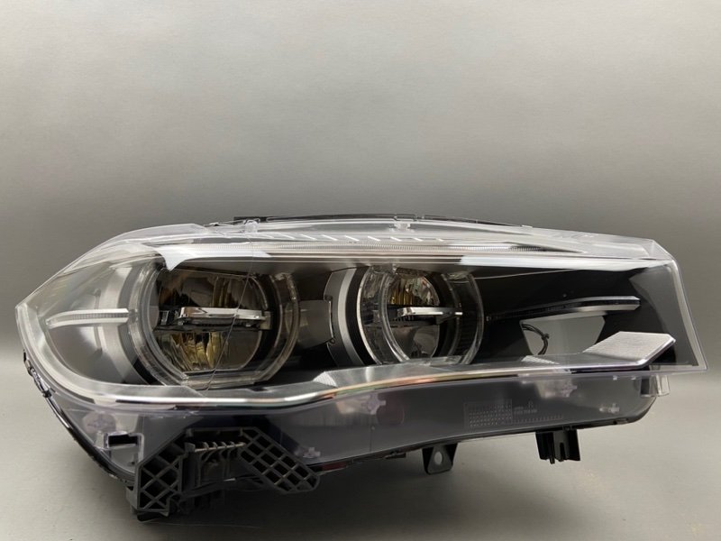 Фара BMW X5/X6 (F15/F16) правая