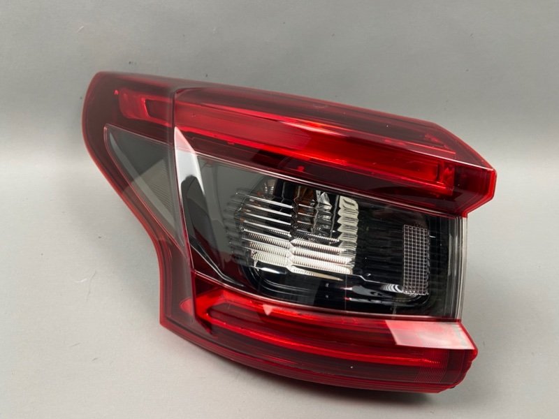 Фонарь Nissan Qashqai (J11) левая