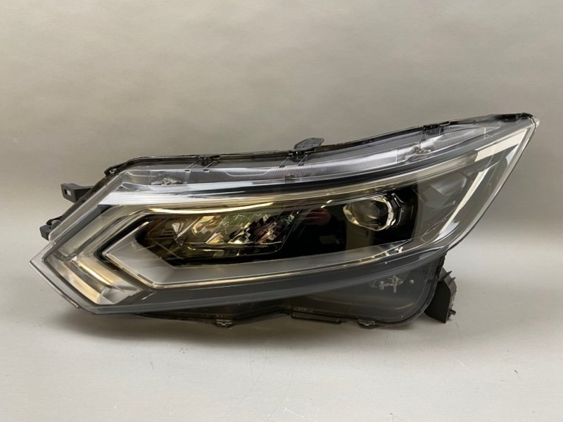 Фара Nissan Qashqai (J11) левая
