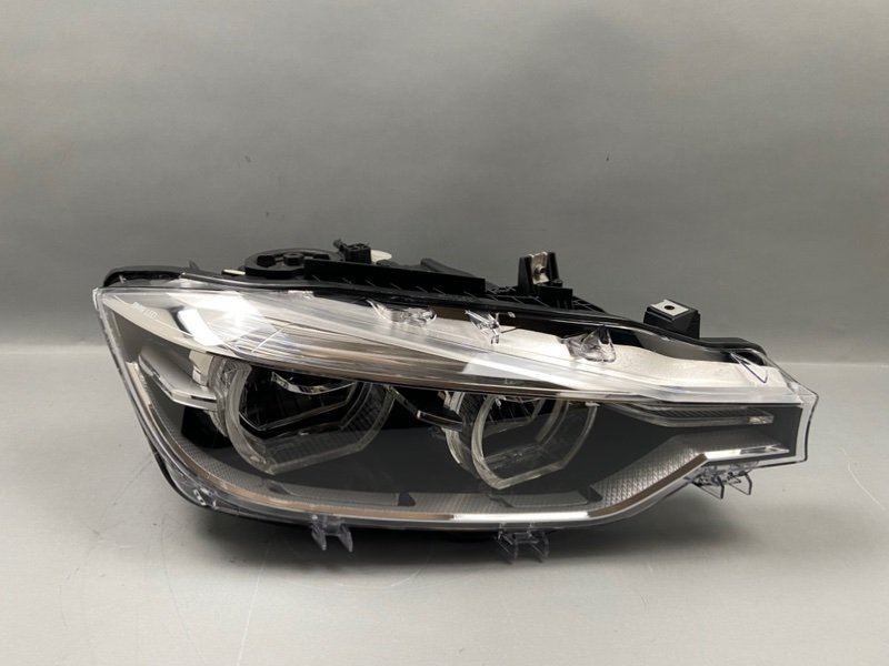 Фара BMW 3er (F30) правая