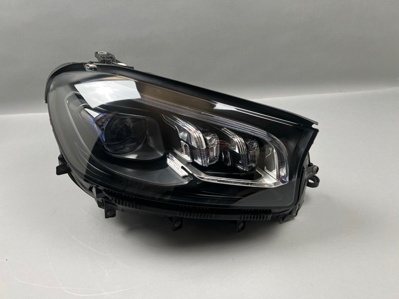 Фара Mercedes-Benz Gls-Class (X167) правая