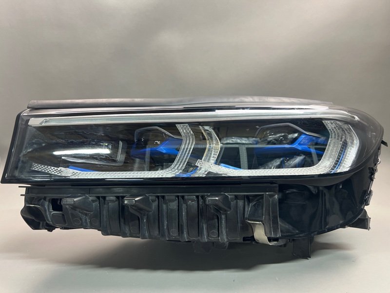 Фара BMW 7er (G11/G12) левая