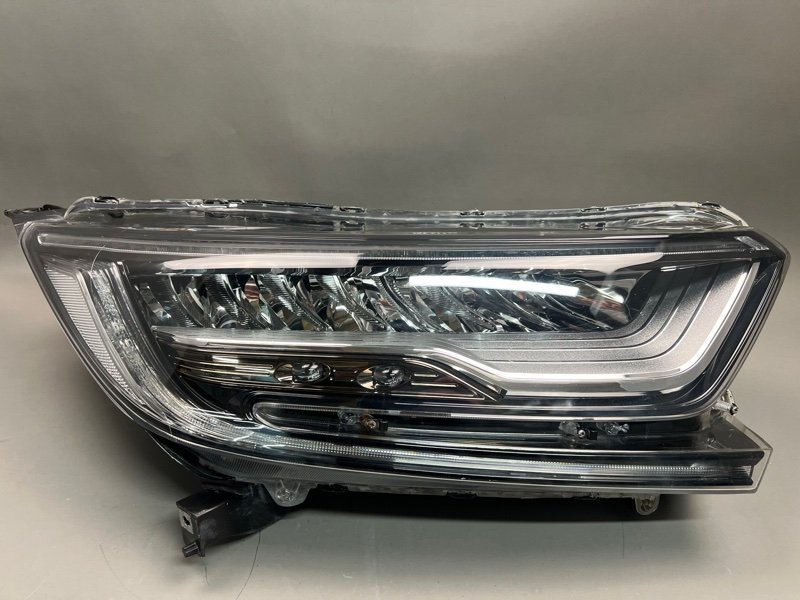 Фара Honda CR-V (5) правая