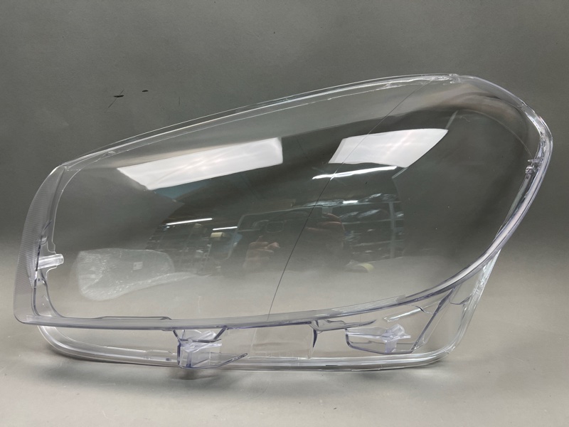 Стекло фары Nissan Qashqai (J10) левая