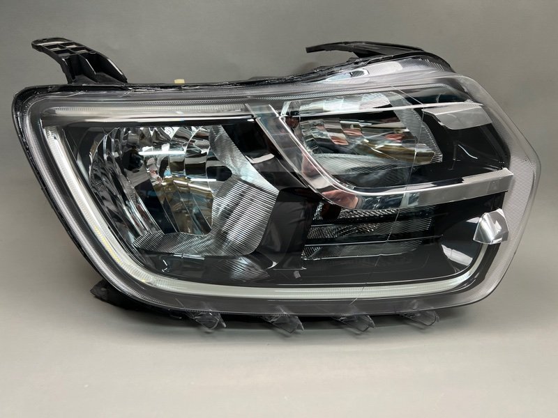 Фара Renault Duster (II) правая