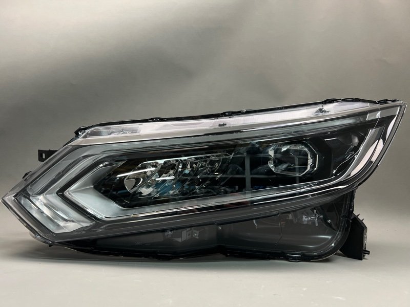 Фара Nissan Qashqai (J11) левая