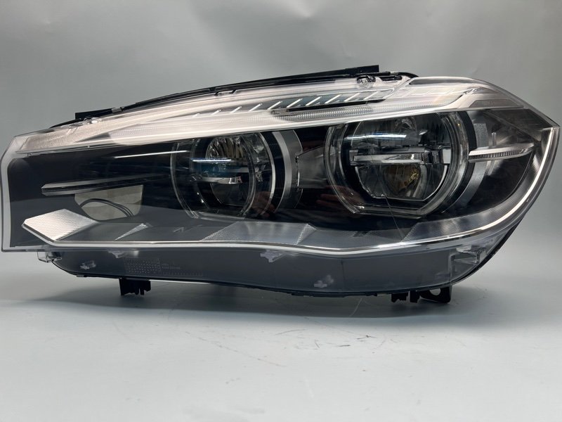 Фара BMW X5/X6 (F15/F16) левая