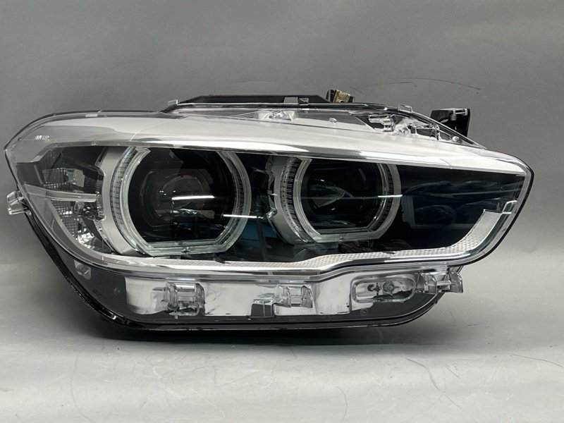 Фара BMW 1er (F20) правая