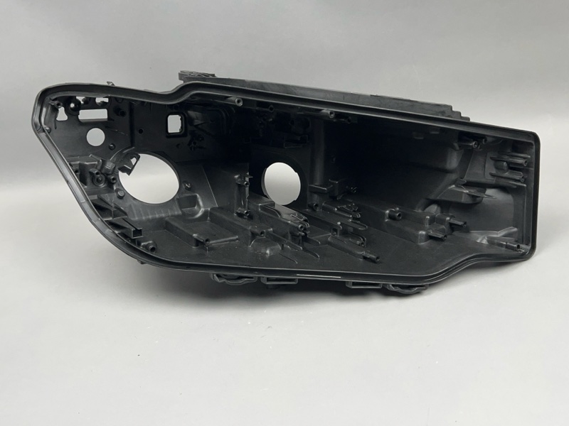 Корпус фары BMW 3er (G20) правая