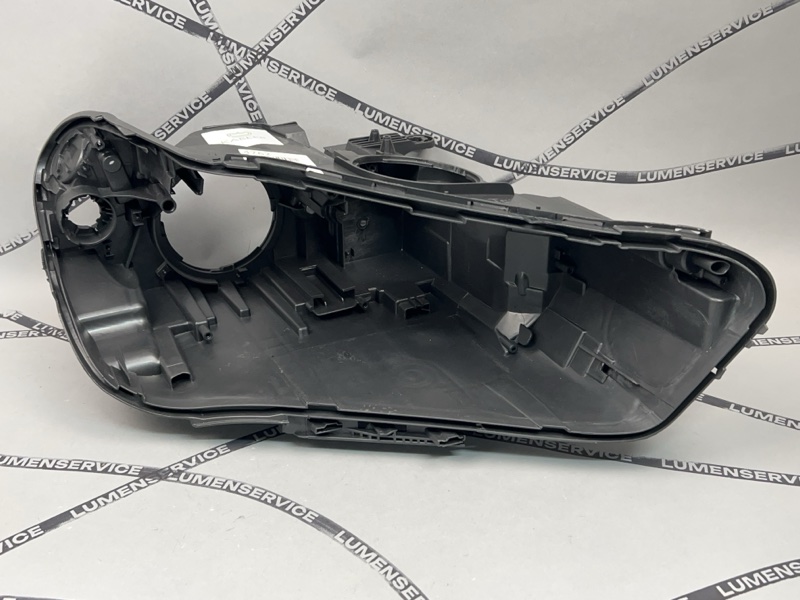 Корпус фары BMW X1 (F48/49) правая