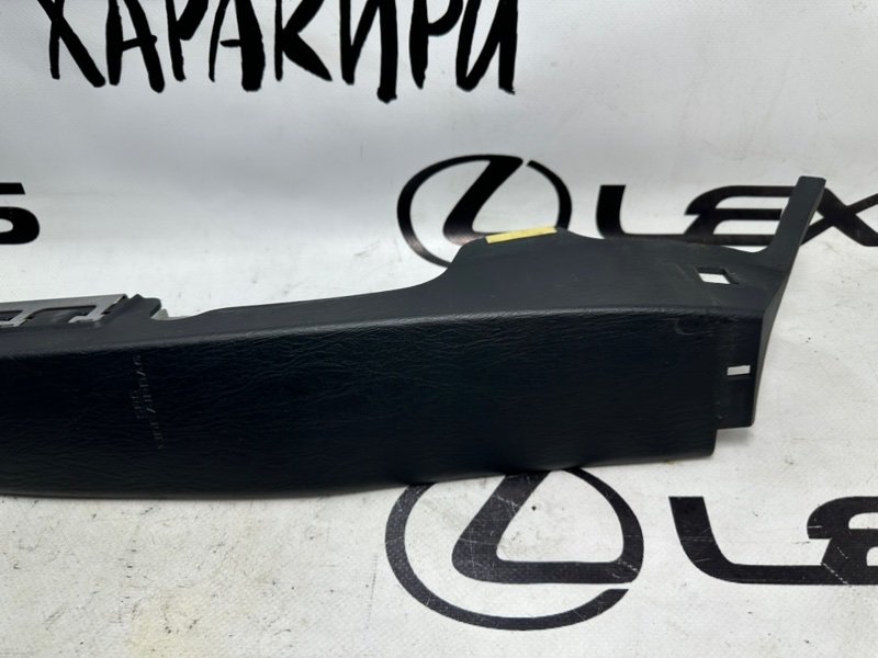 Подушка безопасности задняя правая Lexus GS300 GS350 GS430 GS460 GRS190 3GRFE