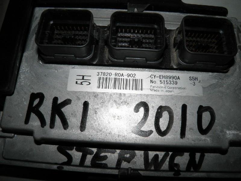 Электронный блок Honda Stepwgn RK1 R20A 2010