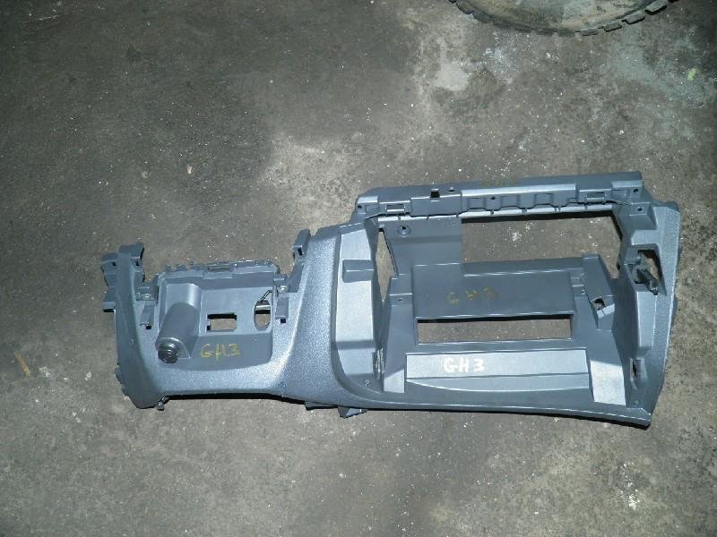 Консоль Subaru Impreza GH3
