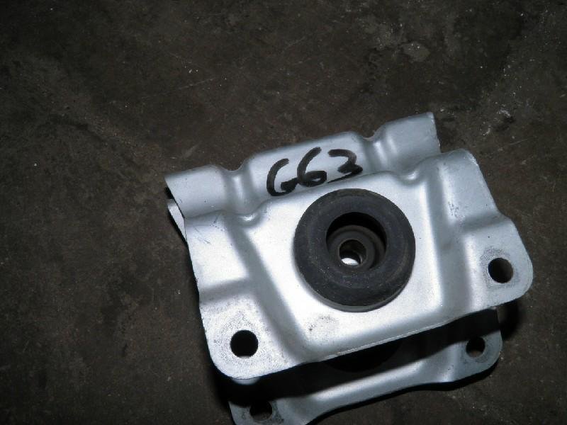 Крепление радиатора Subaru Impreza GG3