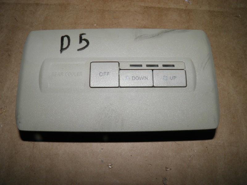Кнопка Mitsubishi Delica D5 CV5W 4B12