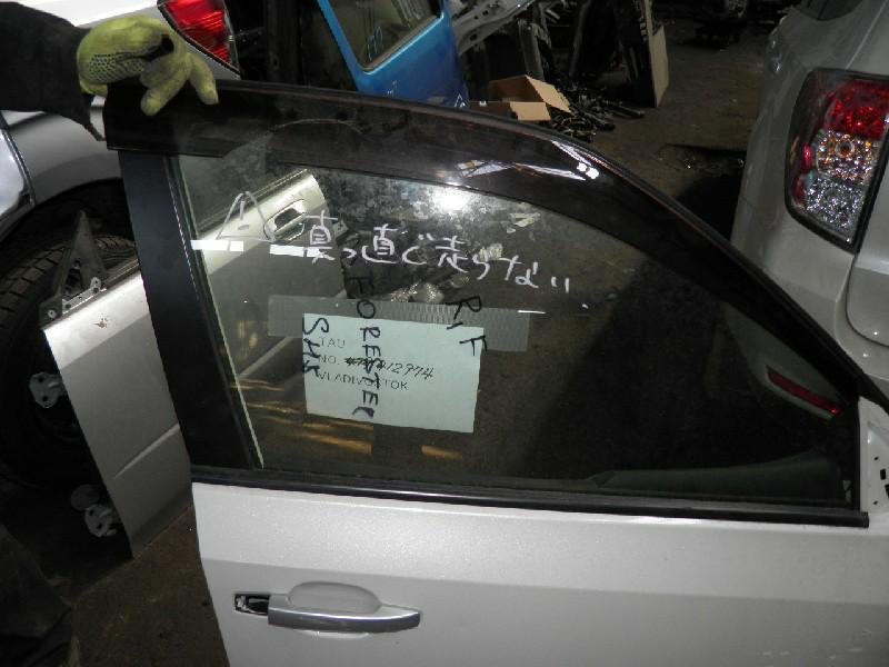 Стекло двери Subaru Forester SH5 2011 переднее правое